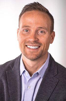 Headshot_Marshall-Hanson